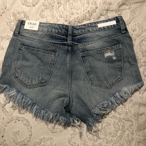 High waisted denim shorts - Picture 2 of 2